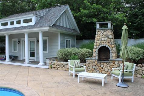 1490 South County Road Barnstable MA 02655